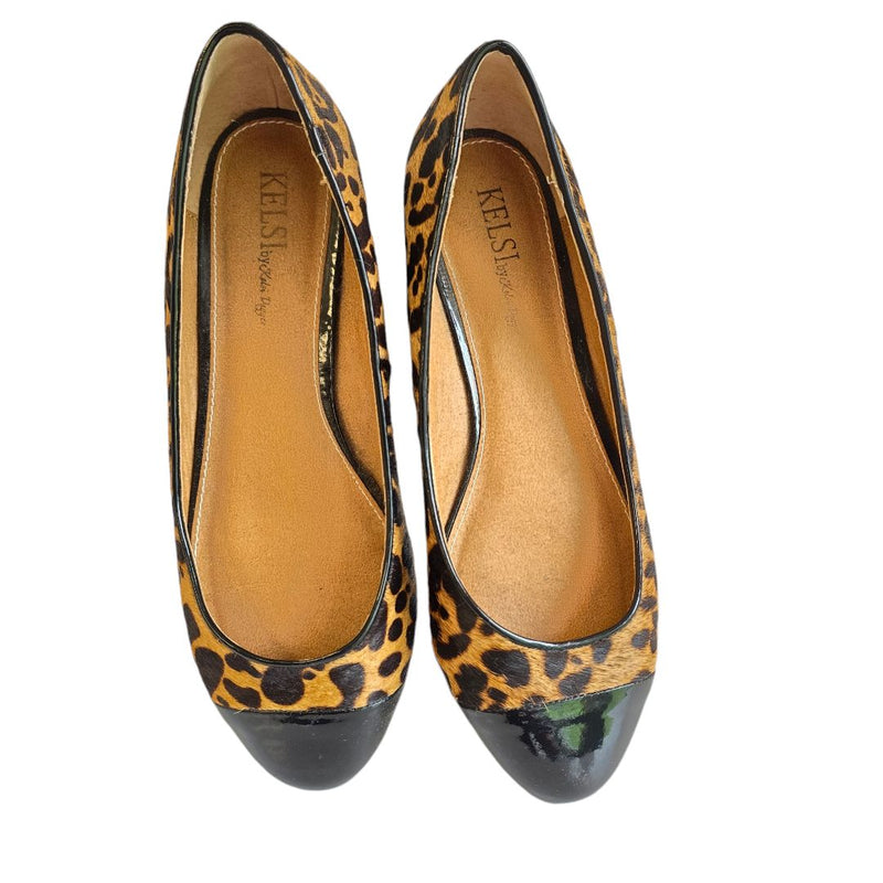 Load image into Gallery viewer, Kelsi Dagger Leather Cheetah Flats, 9

