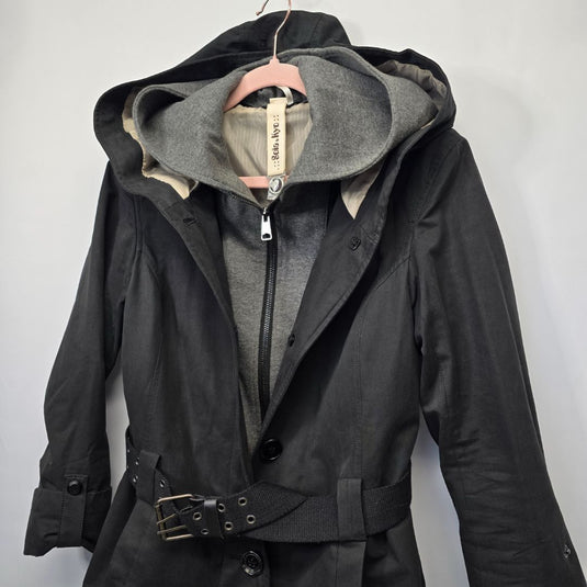 Soia & Kyo Short Trench w/ Hoodie Insert, XXS