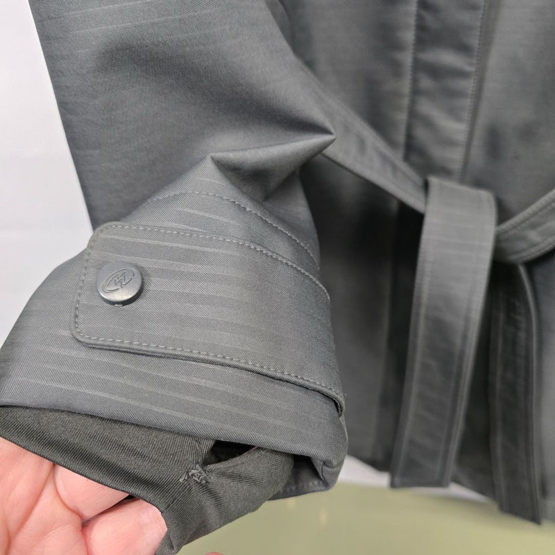 Load image into Gallery viewer, Cloudveil Lined Rain Coat, XL
