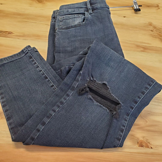 Garage Distressed Jeans, 11