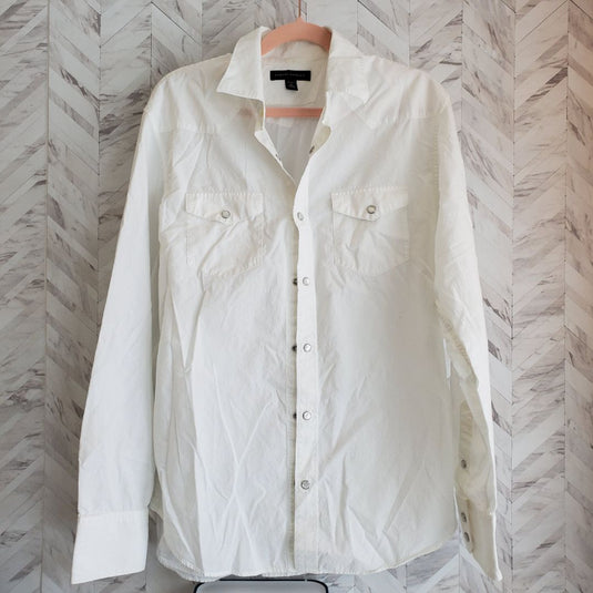 Banana Republic White Snap Button, Medium