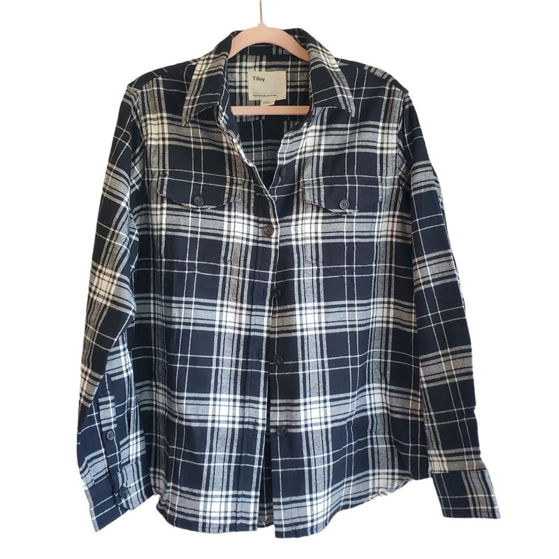 Load image into Gallery viewer, Tilley Plaid Flannel, Medium

