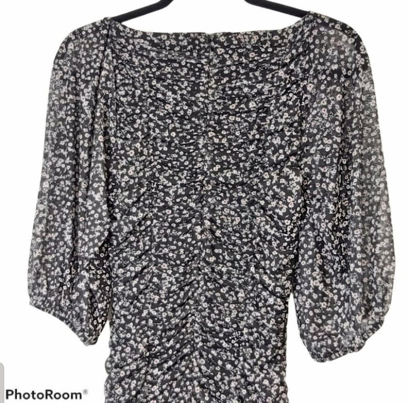 Load image into Gallery viewer, Dynamite Floral Ruched Puff Sleeve Dress, Medium

