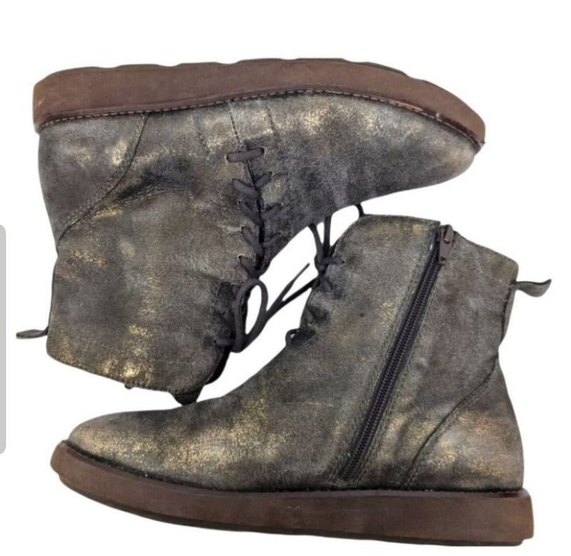 Load image into Gallery viewer, Bionica Leather Flex Taupe Gold Mettalic, 7.5
