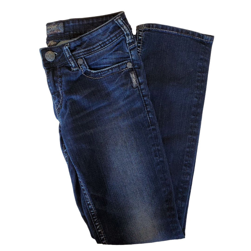 Load image into Gallery viewer, Silver Jean Co. Aiko Baby Bootcut Jeans, Sz 28/31
