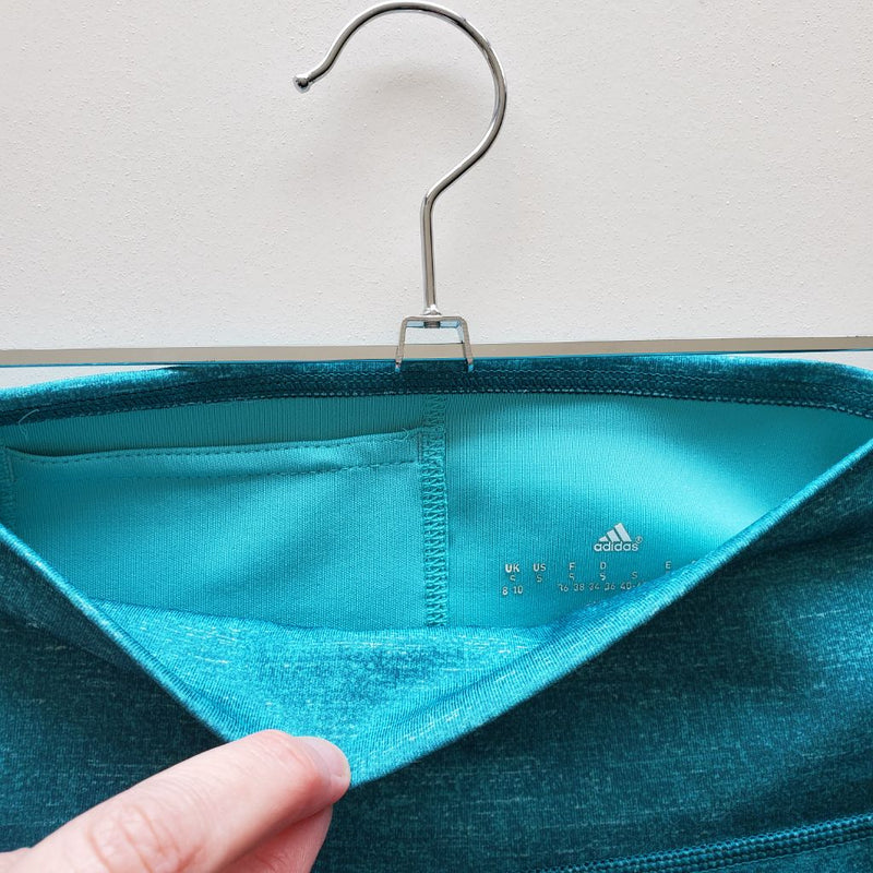 Load image into Gallery viewer, Adidas Cropped Climatewear Legging, sz Small Blue
